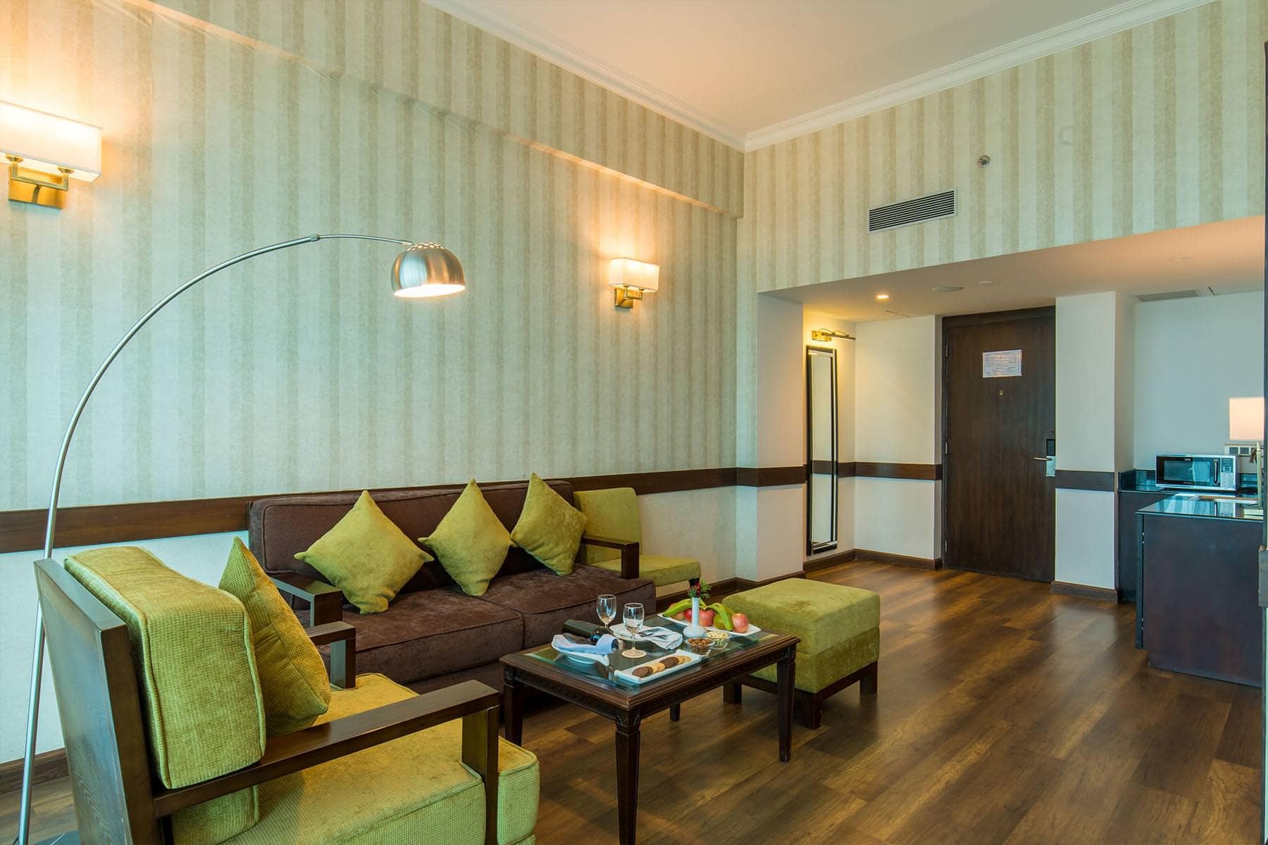 Suite Room